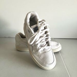 Nike Force Sneakers US 6Y